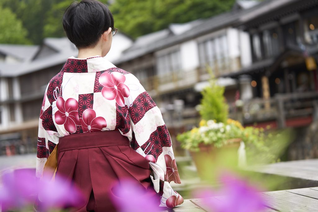 レトロバスで行く、春の銀山温泉 - 記事の写真 レトロバスで行く、春の銀山温泉 - 記事の写真